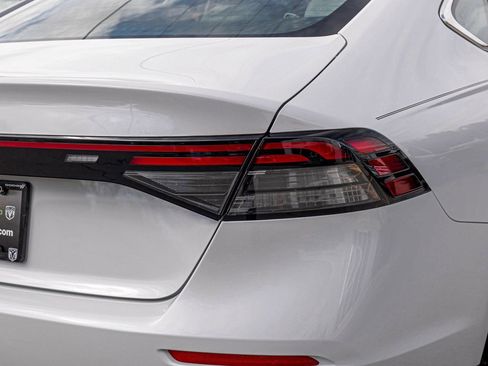 Used 2025 Honda Accord LX image 41