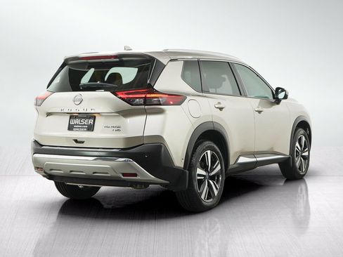 Used 2023 Nissan Rogue Platinum AWD/4WD image 5