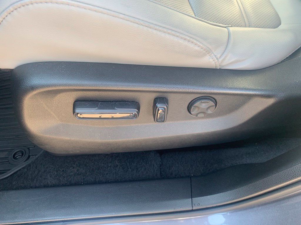 Used 2021 Honda CR-V Touring image 13