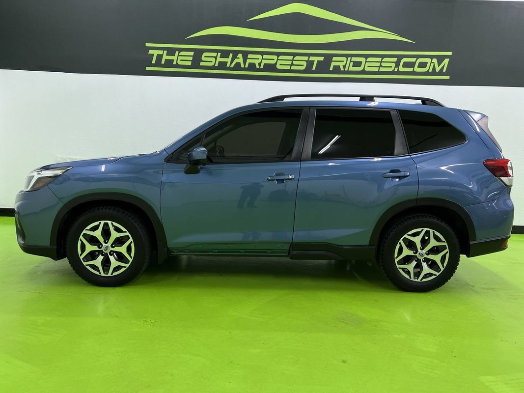 Used 2020 Subaru Forester Premium AWD/4WD image 6