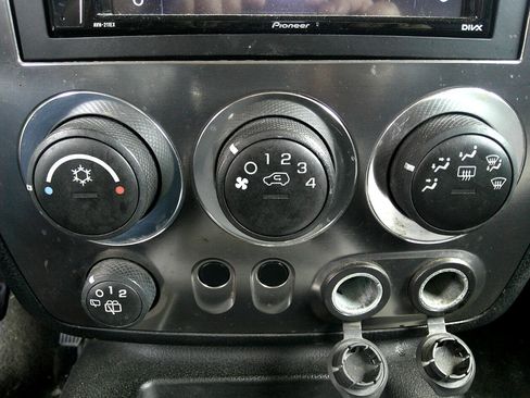 Used 2009 HUMMER H3 X image 19