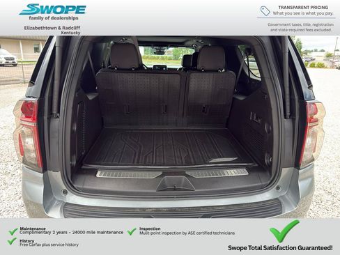 Used 2023 Chevrolet Suburban High Country AWD/4WD image 12