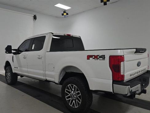 Used 2019 Ford F250 Lariat w/ Lariat Ultimate Package image 5
