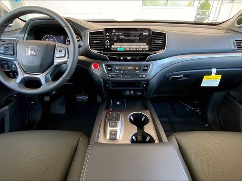New 2025 Honda Ridgeline RTL image 5