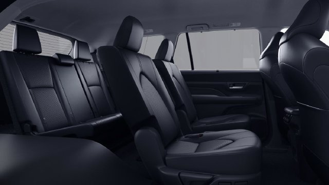 New 2026 Toyota Grand Highlander XLE FWD image 8