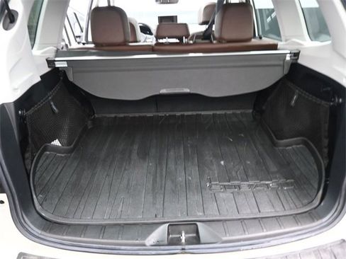 Used 2018 Subaru Forester 2.5i Touring w/ Popular Package #3B image 25