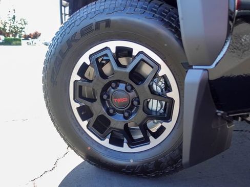 New 2026 Toyota Tacoma TRD Off-Road AWD/4WD image 14
