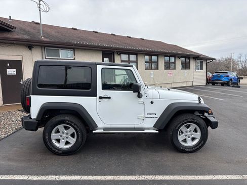 Used 2017 Jeep Wrangler Sport w/ Quick Order Package 24S image 2