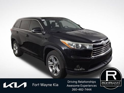 Used 2014 Toyota Highlander Limited Platinum AWD/4WD image 4