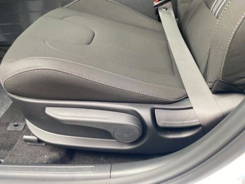 New 2026 Hyundai Elantra Sport FWD image 16