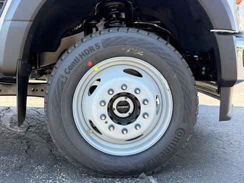 New 2026 Ford F550 4x4 Regular Cab Super Duty image 11