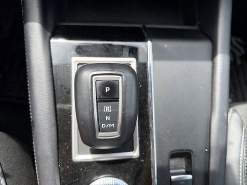 Used 2024 Mitsubishi Outlander SE image 32