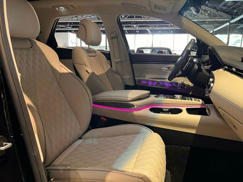 Used 2024 Genesis GV70 3.5T Sport w/ Sport Advanced Package image 14