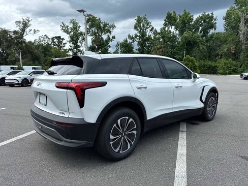 New 2025 Chevrolet Blazer EV LT image 3