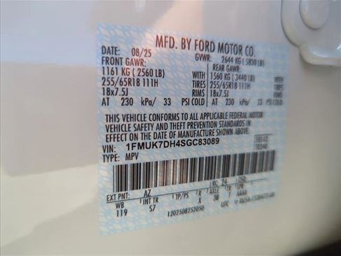 New 2025 Ford Explorer Active w/ Active Comfort Package image 19