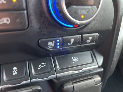 Used 2021 Chevrolet Silverado 3500 LTZ w/ LTZ Convenience Package image 37