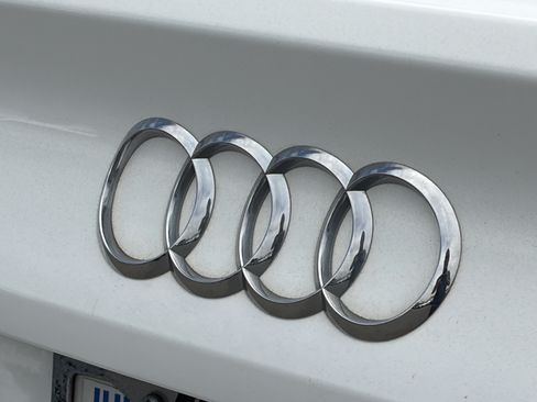 Used 2018 Audi A5 2.0T Premium AWD/4WD image 4