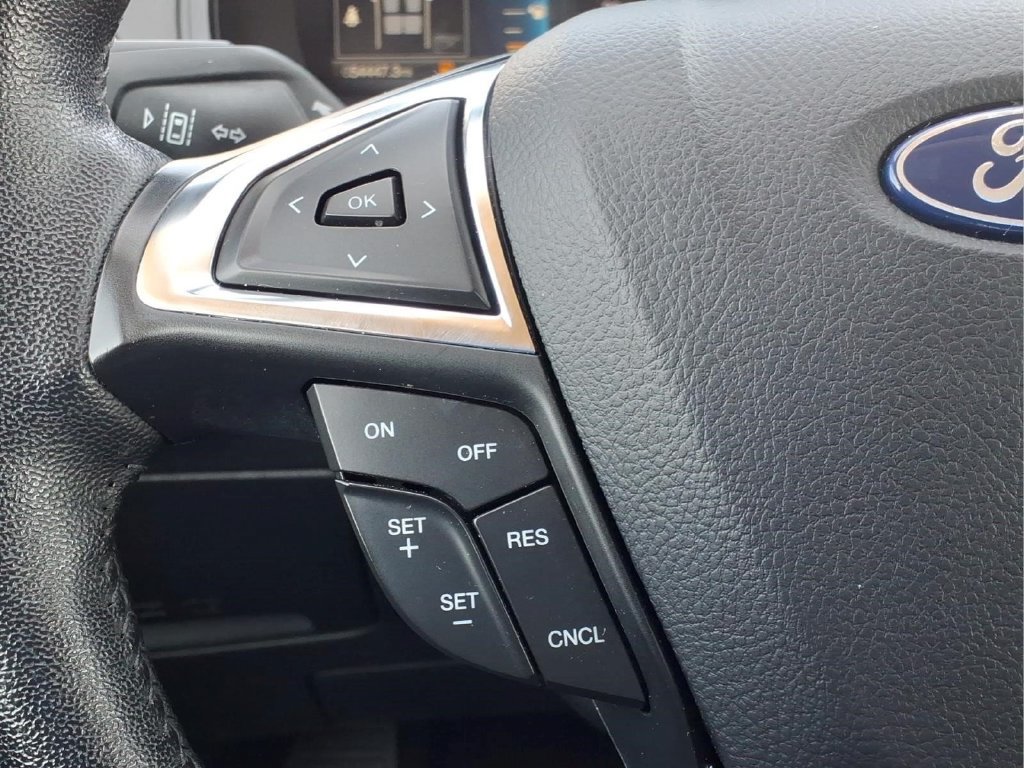 Used 2024 Ford Edge SEL AWD/4WD image 20