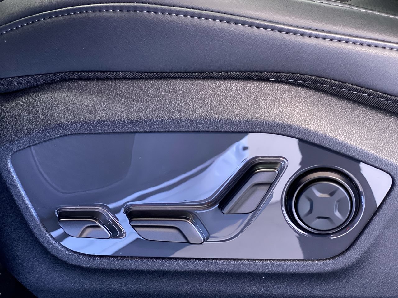 New 2027 Kia Telluride SX X-Line AWD/4WD image 17