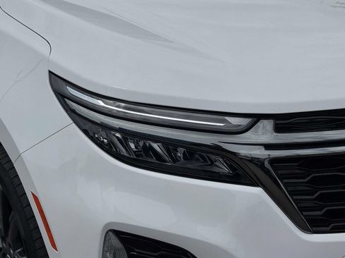 Used 2022 Chevrolet Equinox RS AWD/4WD image 12