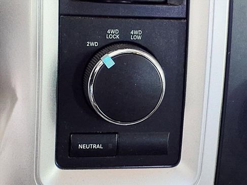 Used 2010 Dodge Ram 1500 Truck SLT w/ Luxury Group image 23