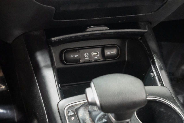 Used 2020 Kia Sorento AWD V6 image 21