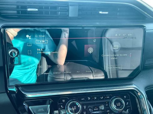 Used 2024 GMC Sierra 1500 Denali image 13