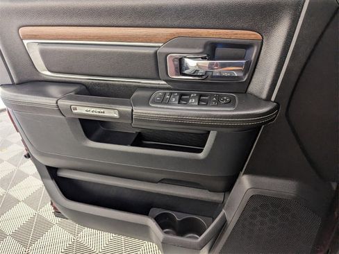 Used 2016 RAM 1500 Laramie w/ Convenience Group image 26