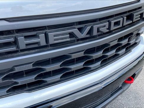 Used 2025 Chevrolet Silverado 1500 Custom Trail Boss w/ LPO, Dark Essentials Package AWD/4WD image 27