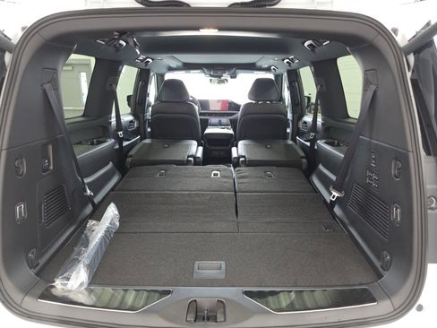New 2026 INFINITI QX80 4WD w/ Sport Exterior Package image 17