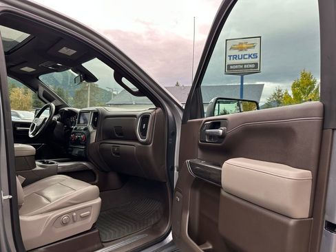 Used 2019 Chevrolet Silverado 1500 LTZ w/ LTZ Premium Package image 12