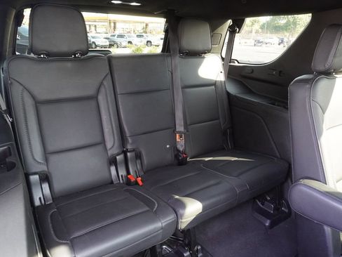 Certified 2021 GMC Yukon Denali w/ Denali Premium Package image 9