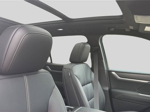 New 2026 GMC Acadia Elevation w/ Elevation Premium Package AWD/4WD image 26