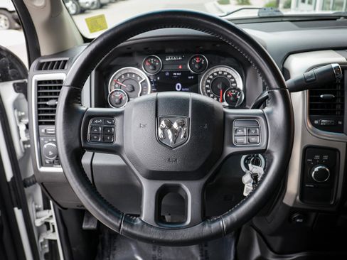 Used 2017 RAM 2500 SLT w/ Luxury Group AWD/4WD image 20