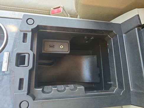 Used 2012 Ford Expedition EL Limited image 35