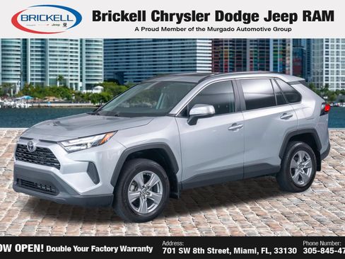 Used 2024 Toyota RAV4 XLE w/ Convenience Package FWD image 3