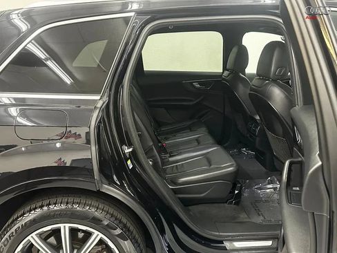 Used 2017 Audi Q7 3.0T Premium Plus w/ Premium Plus Package AWD/4WD image 20