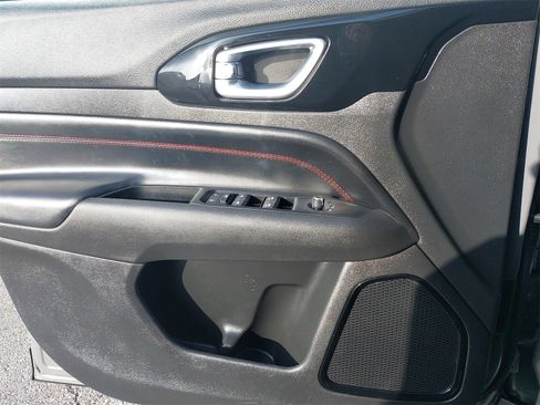 Used 2022 Jeep Compass Trailhawk w/ Trailhawk Convenience Group image 30