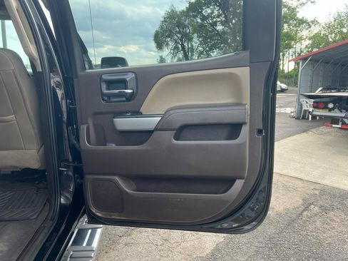 Used 2017 Chevrolet Silverado 2500 LTZ w/ Duramax Plus Package AWD/4WD image 18