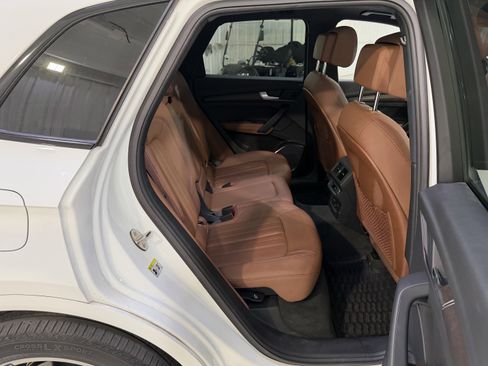 Used 2022 Audi Q5 2.0T Premium Plus w/ Premium Plus Package image 13