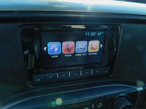 Used 2015 Chevrolet Silverado 2500 LT image 28