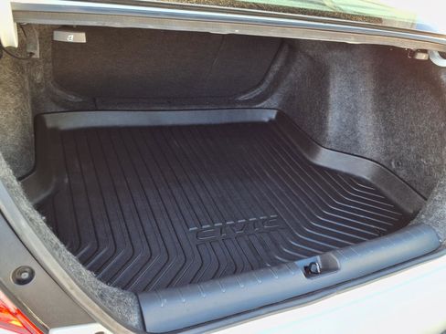 Used 2017 Honda Civic Touring image 28