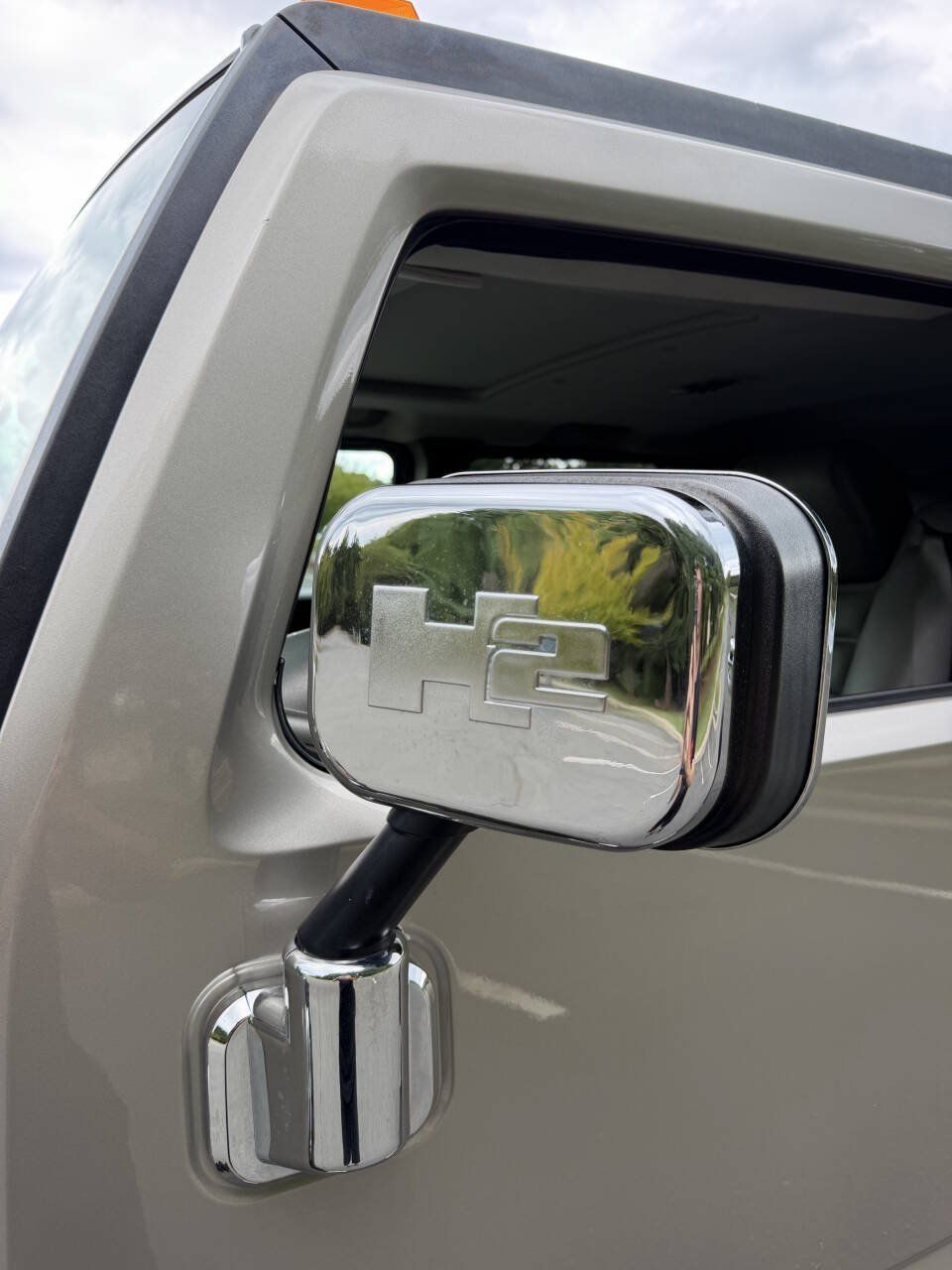 Used 2003 HUMMER H2 w/ Preferred Equipment Group AWD/4WD image 40