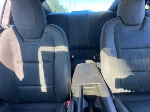 Used 2011 Chevrolet Camaro LS w/ Bluetooth Package image 18