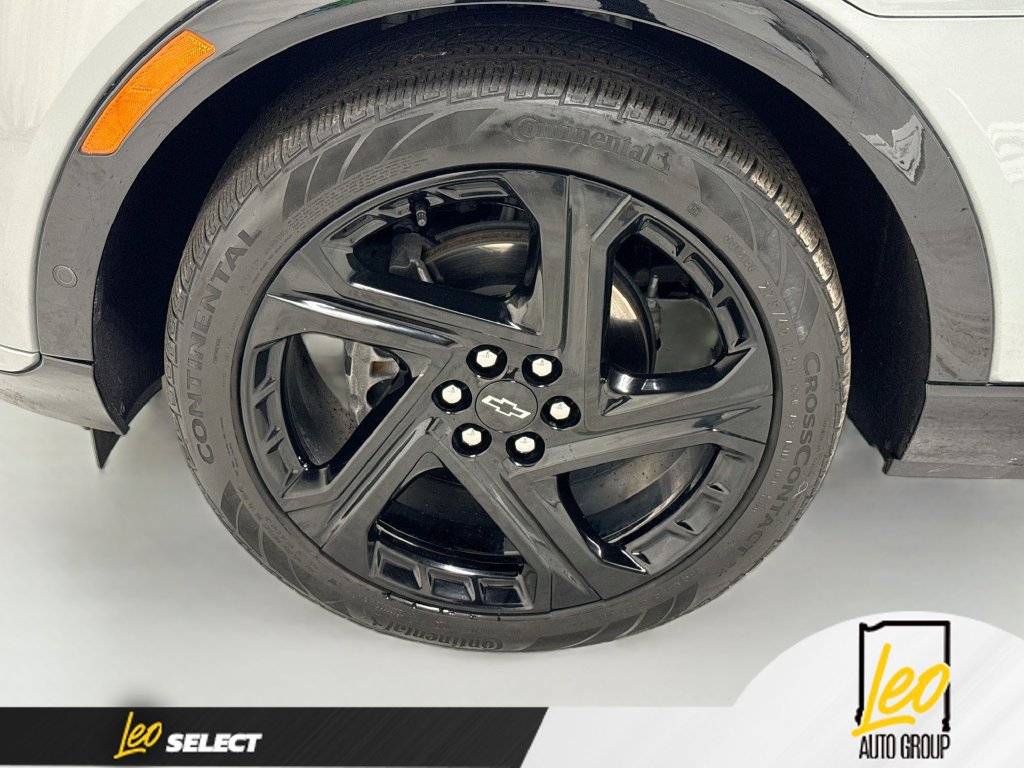 Used 2024 Chevrolet Equinox EV RS AWD/4WD image 32