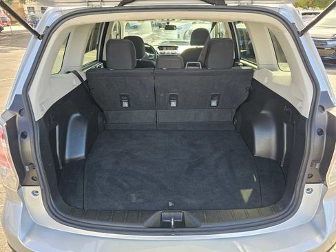 Used 2017 Subaru Forester 2.5i Premium w/ All-Weather Package image 14