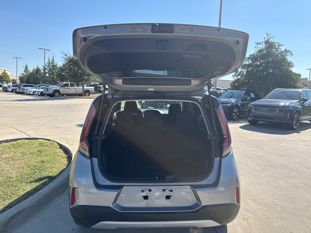 Used 2024 Kia Soul EX FWD image 7
