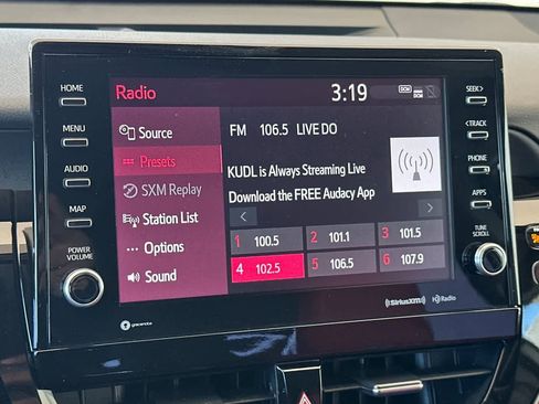 Used 2023 Toyota Camry XSE FWD image 19