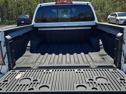 New 2026 Nissan Frontier PRO-4X AWD/4WD image 10