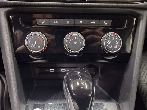 New 2026 Volkswagen Taos S image 25